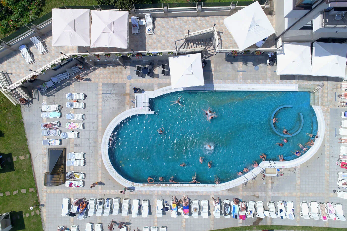 ВЕЛИКДЕН В ЛУКОВСКА БАНЯ