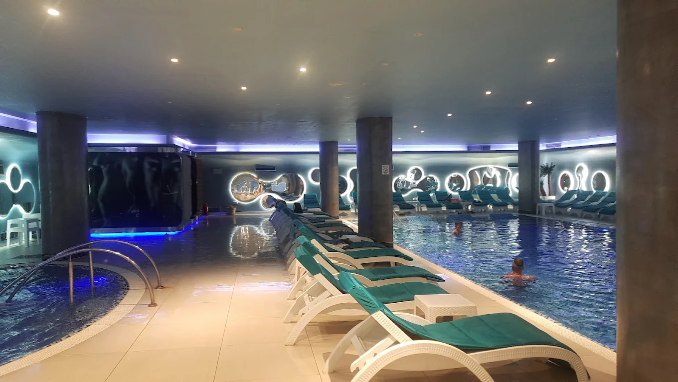 FAFA AQUA PALACE RESORT & SPA ***** АЛБАНИЯ ДУРЪС