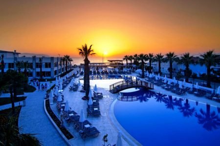 ПОЧИВКА В КУШАДАСЪ PALM WINGS BEACH RESORT 5* Ранно Записване 2026