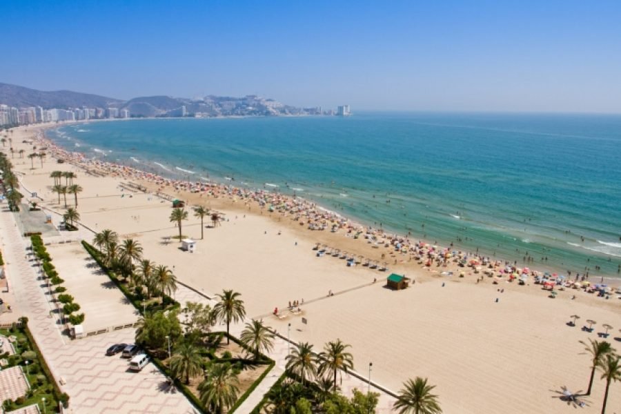 Самолетна екскурзия до Валенсия